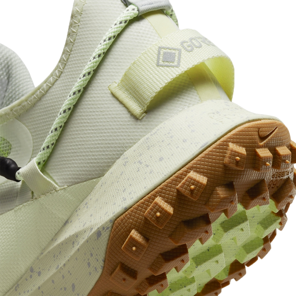 Nike ACG Mountain Fly Low Gore-Tex SE 'Sea Glass' DD2861-001 