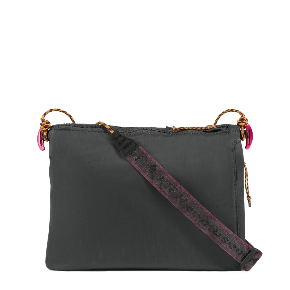 Klättermusen Algir Foldover Bag Raven 10602-961