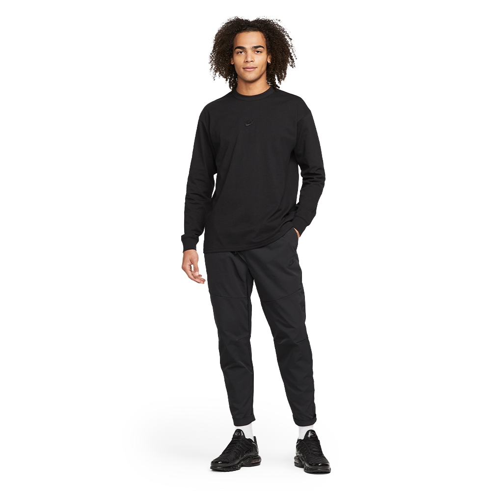Nike Essential Longsleeve Black DO7390-010