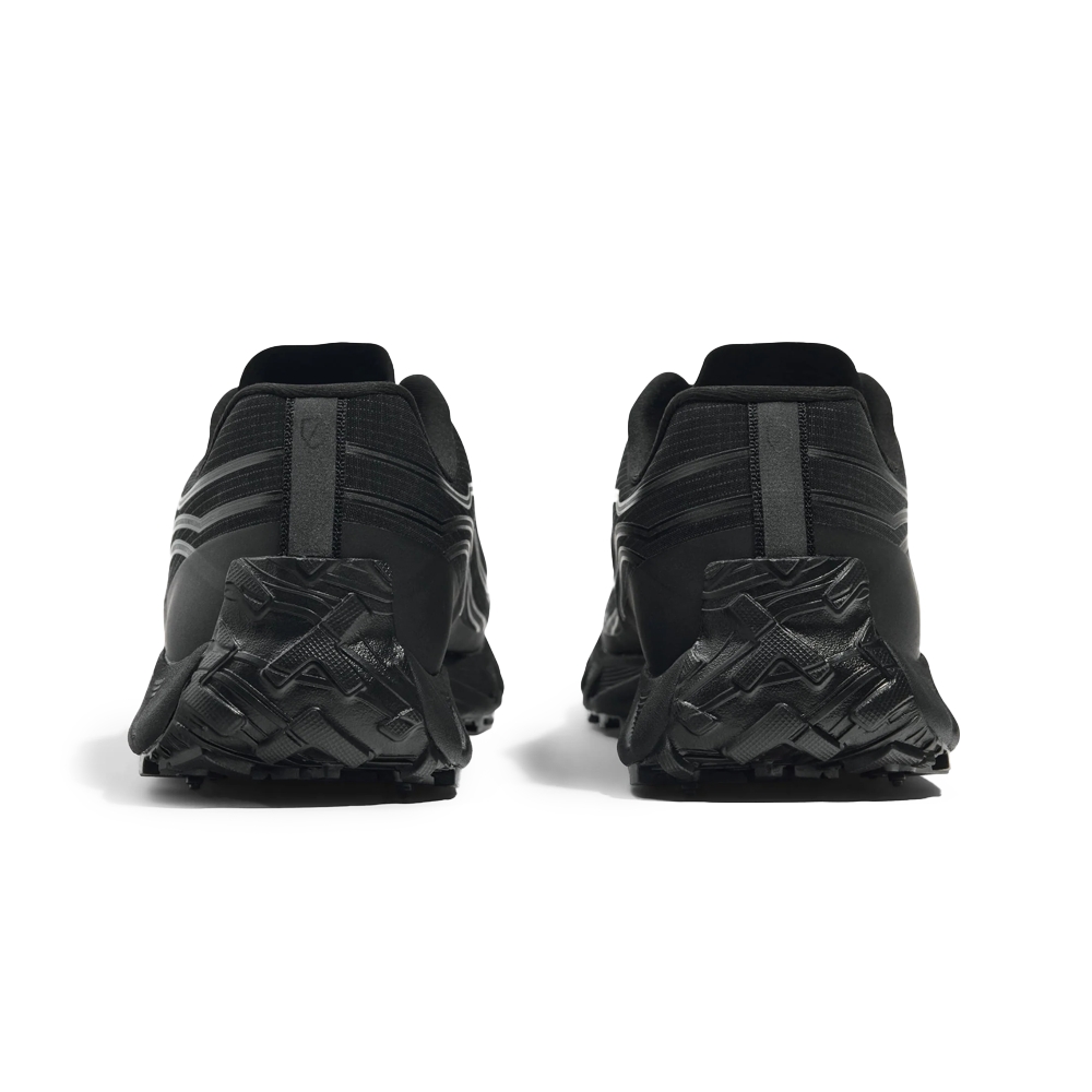Norda 002 'Stealth Black' N002_StBlack