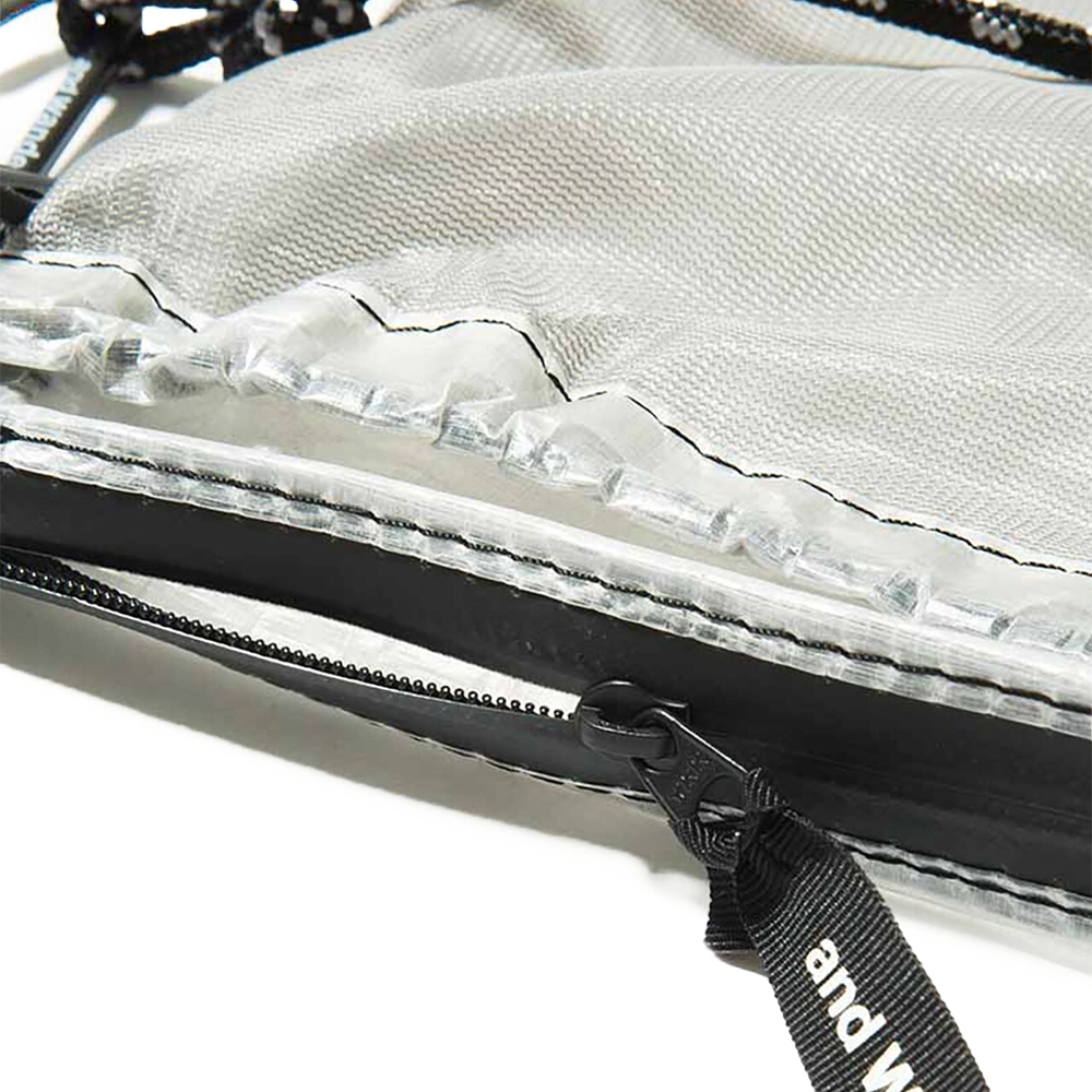 And Wander Dyneema Sacoche Off White 5741975527-031