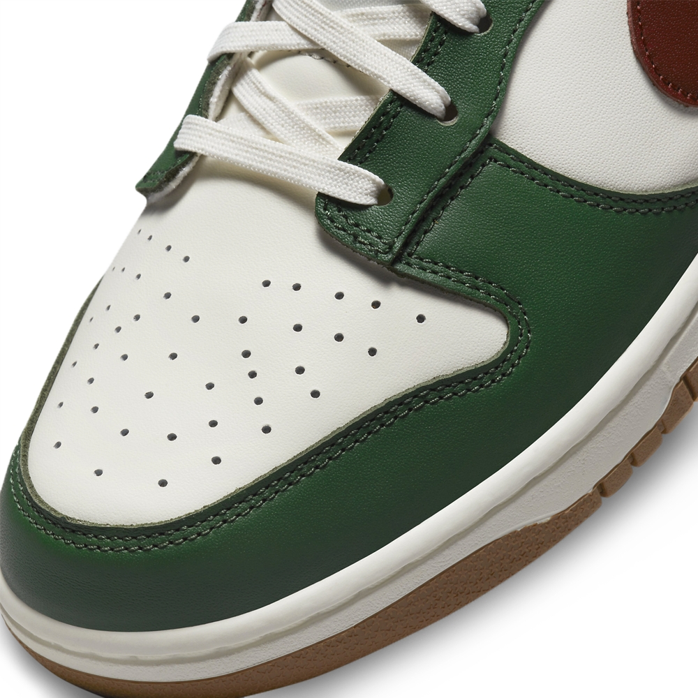 Nike Dunk Low 'Gorge Green Team Red' FB7160-161
