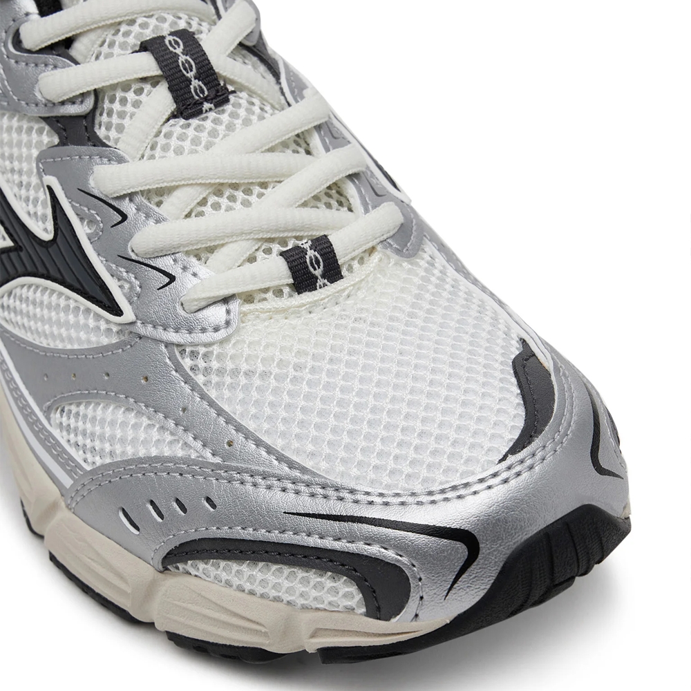 Mizuno MXR 'Snow White Magnet Silver' D1GA245101