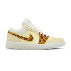 Nike W Air Jordan 1 Low 'SNKRS Day'