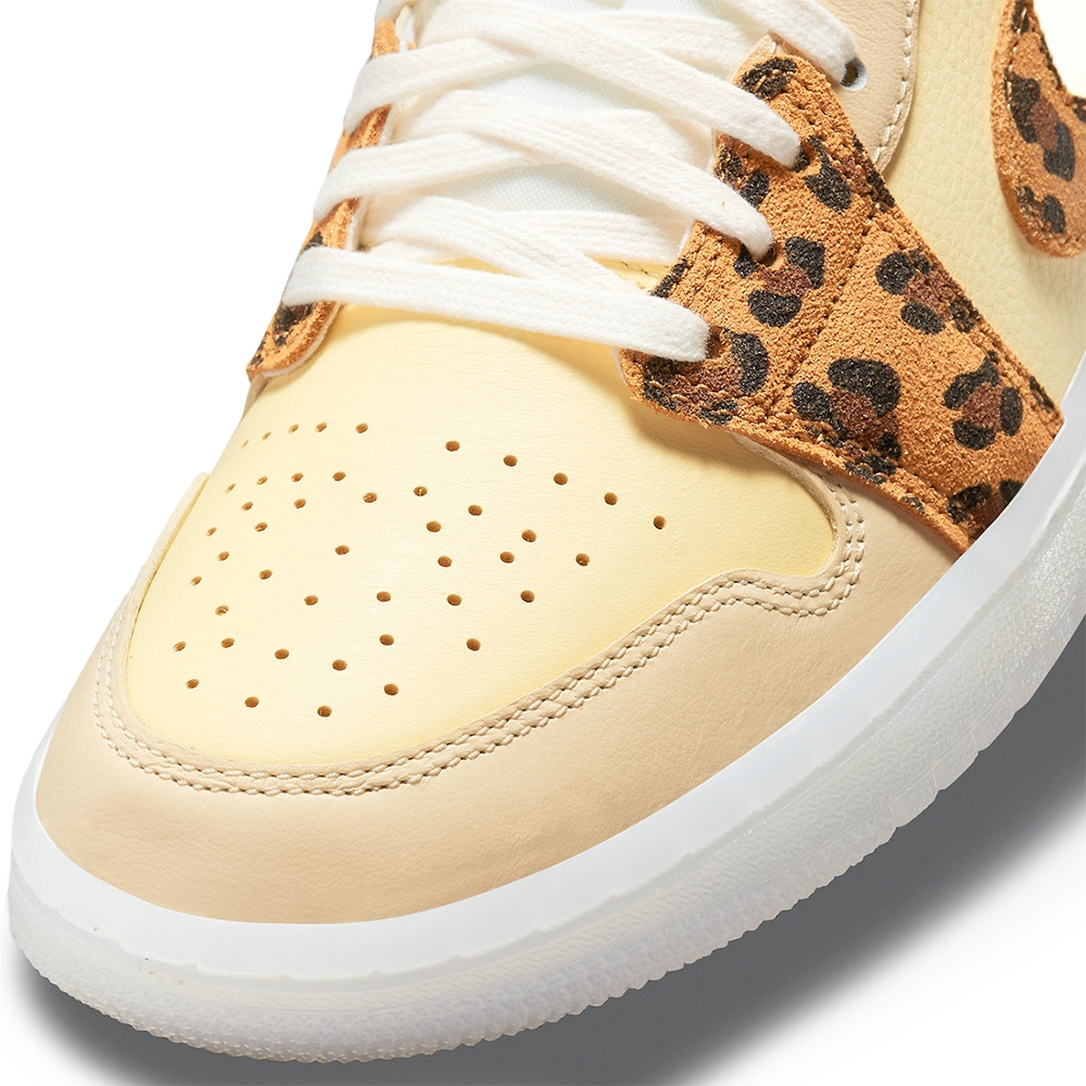 Nike W Air Jordan 1 Low 'SNKRS Day' DN6998-700