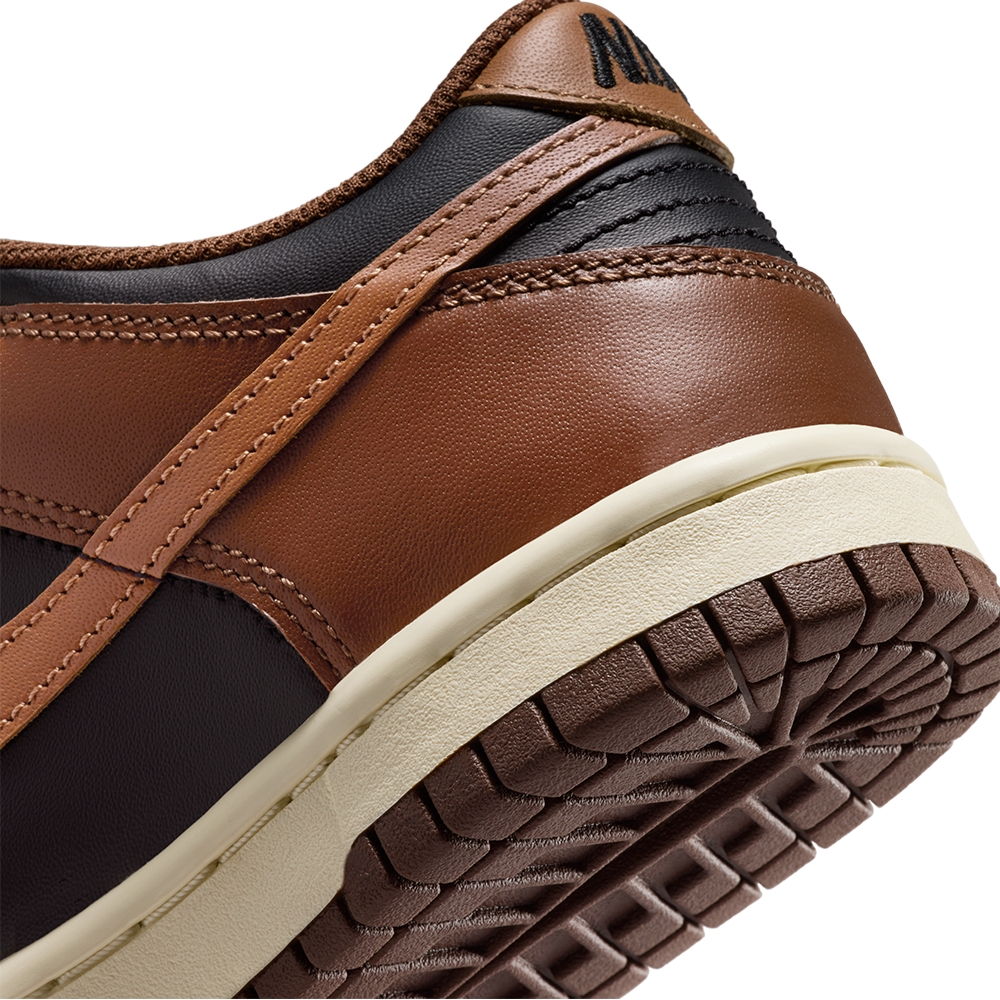 Nike W Dunk Low 'Black Cacao Wow' FB9109-006