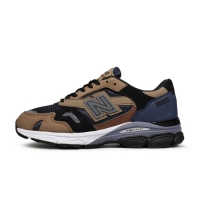 New Balance 920 'Navy Beige Black'